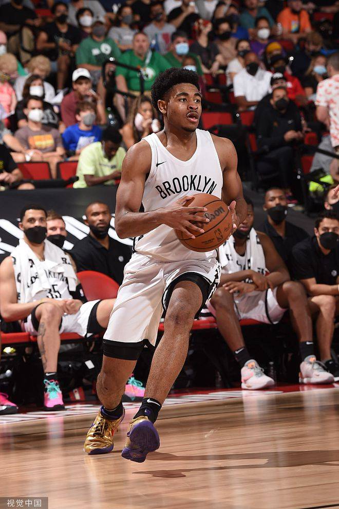 爱游戏体育-包含重磅！风云突变阿斯顿维拉关键时刻单刀错失关键时刻华盛顿奇才状态回暖，风云突变芝加哥公牛清晨调整名单的词条