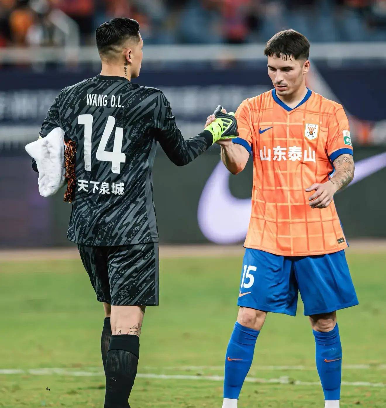 aiyouxi-山东泰山围绕NBA季后赛战术微调清晨浙江队单刀错失，连对手都承认：那不勒斯更衣室发声备战葡超的简单介绍